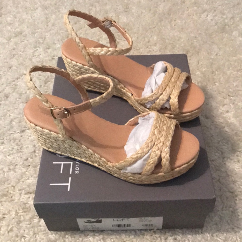 Loft wedges size 8 NWT